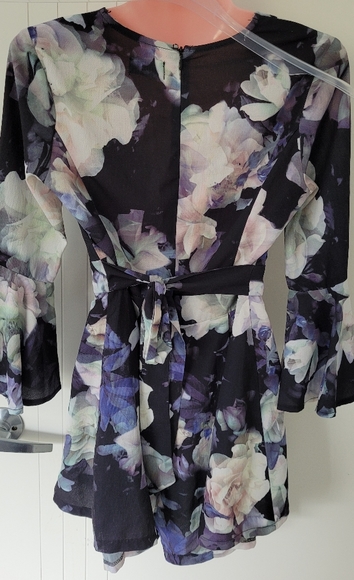 Dotti playsuit. AU6 - Picture 4 of 5